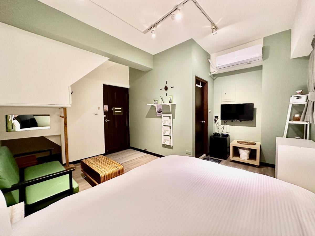御旅 Inn 台中市 エクステリア 写真