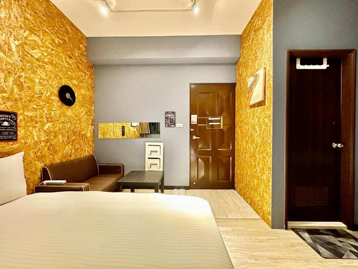 御旅 Inn 台中市 エクステリア 写真