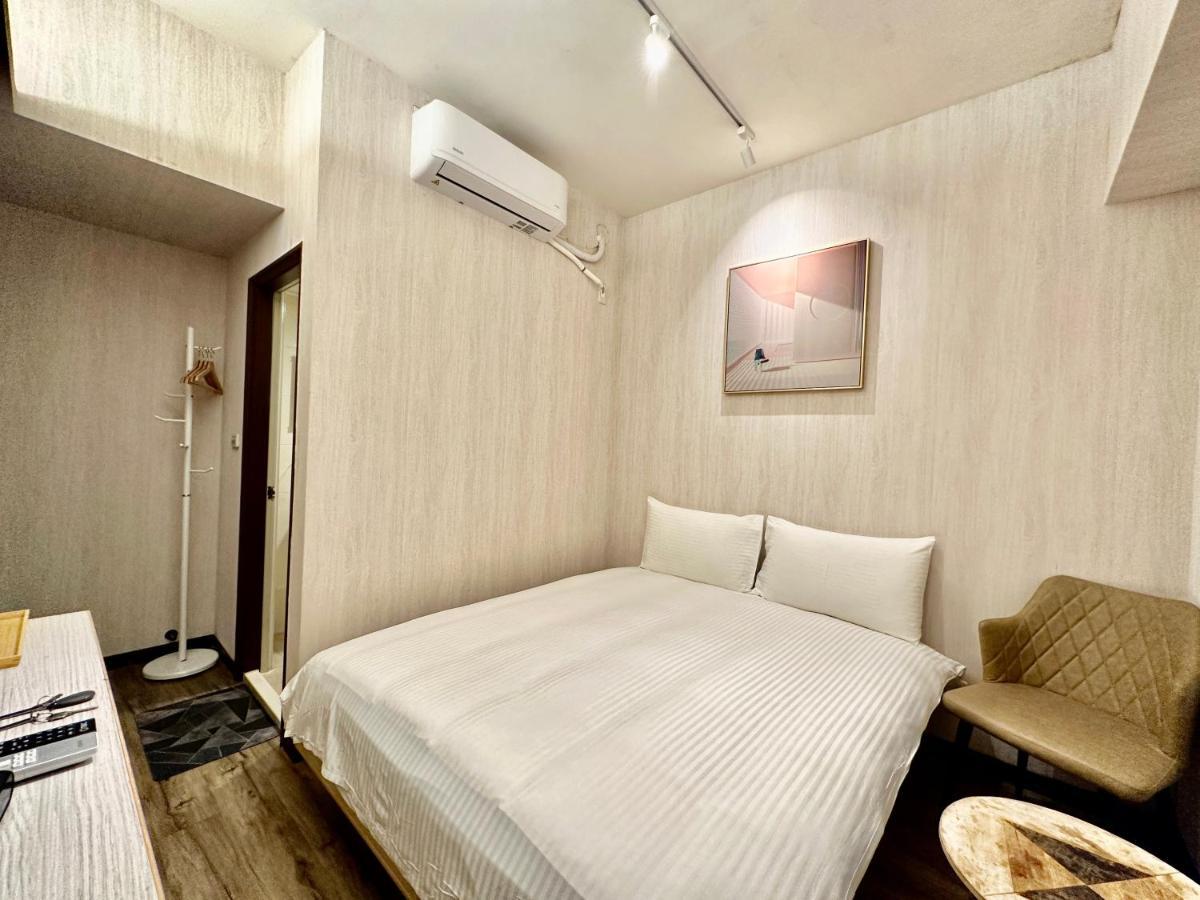 御旅 Inn 台中市 エクステリア 写真