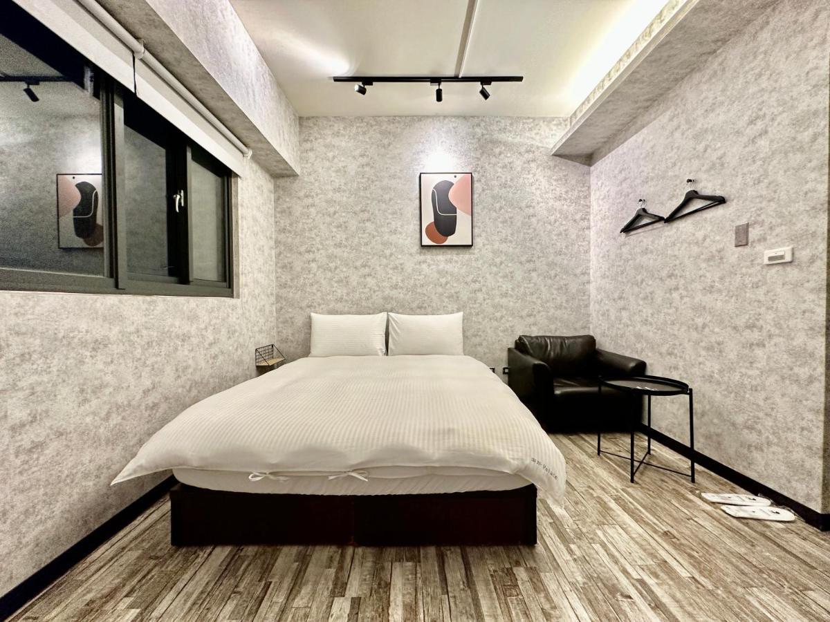 御旅 Inn 台中市 エクステリア 写真