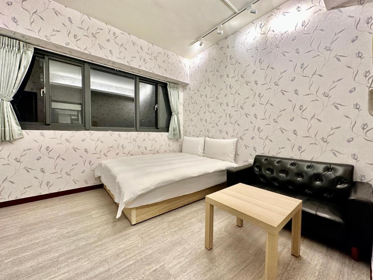 御旅 Inn 台中市 エクステリア 写真