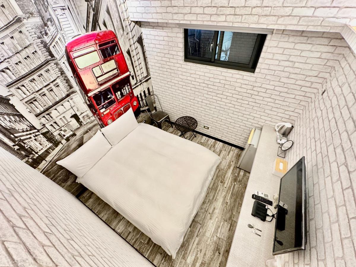 御旅 Inn 台中市 エクステリア 写真